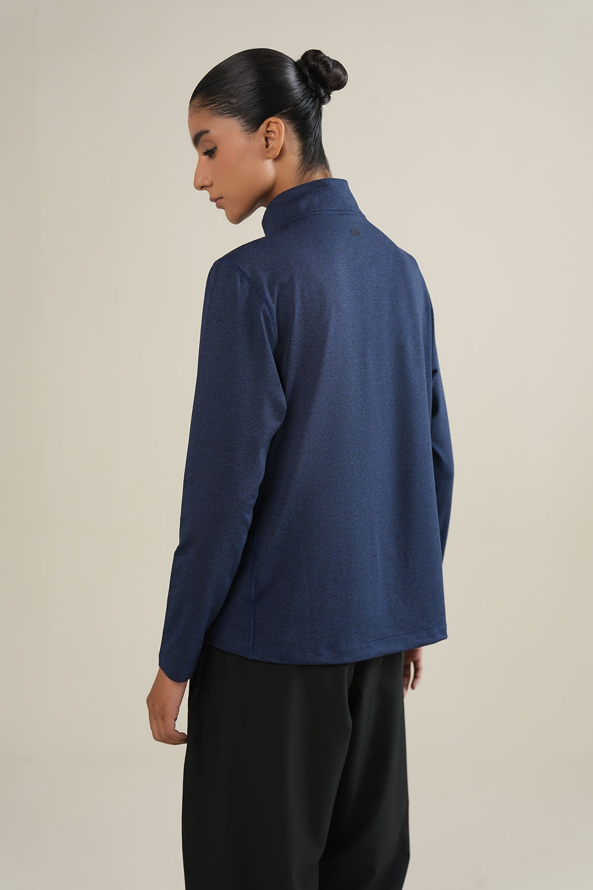 WOMEN TRAINING QUARTER ZIPPER