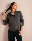 WOMEN TRAINING QUARTER ZIPPER