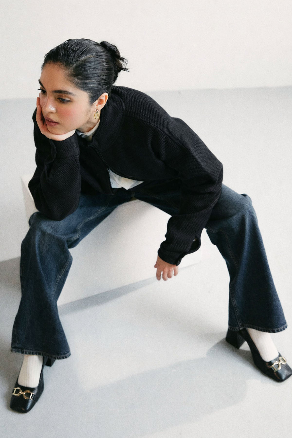 TEXTURED-LUXE ZIP UP JACKET