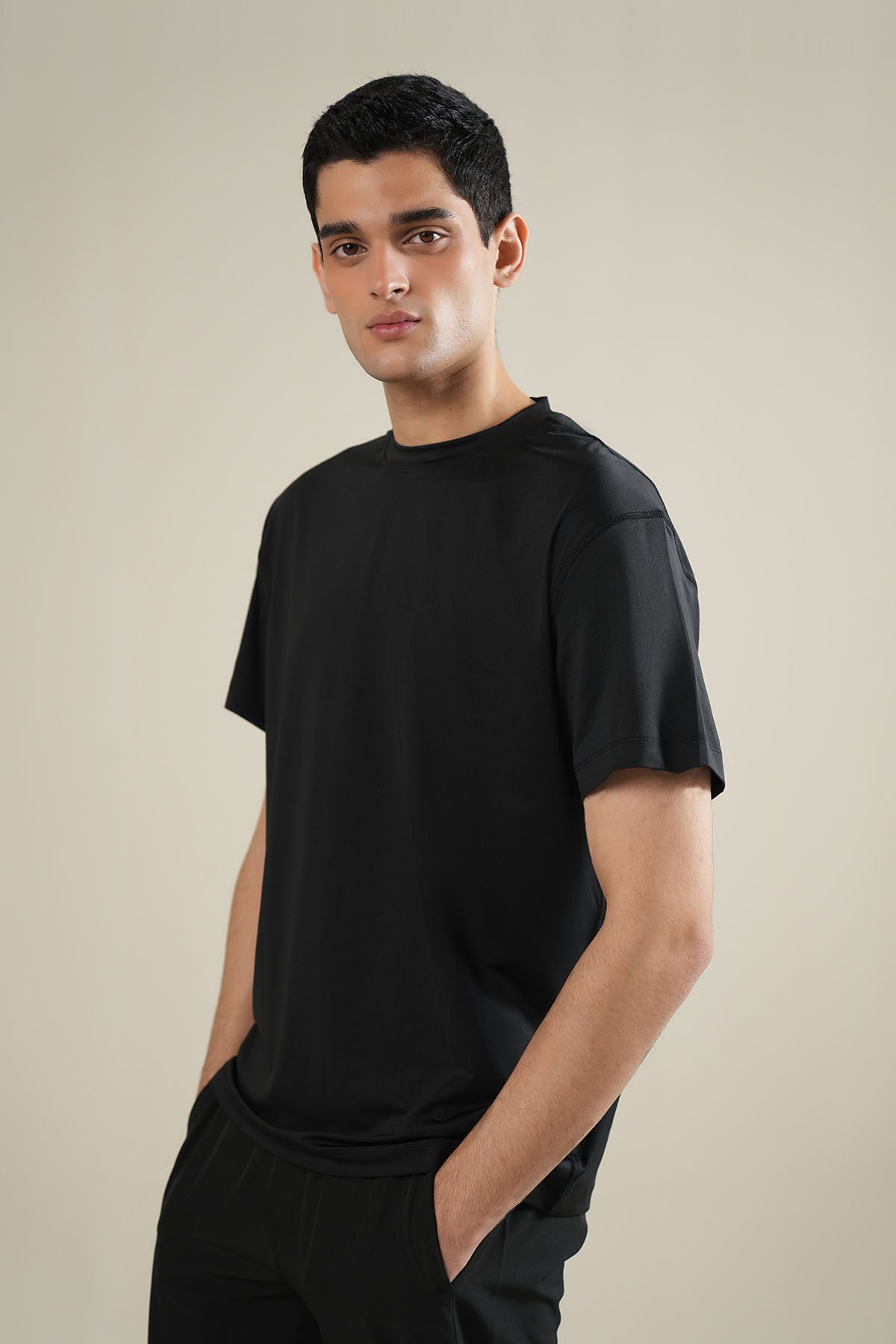 EASY FLOW TEE