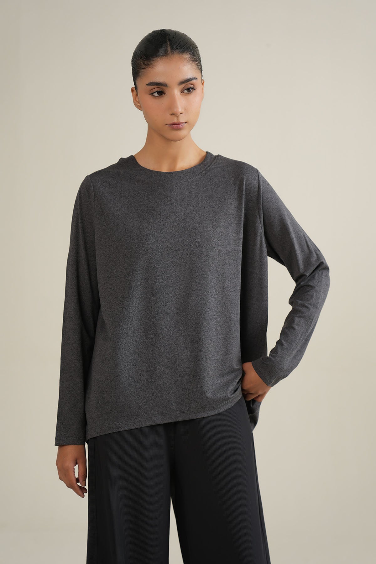 WITH EASE TOP