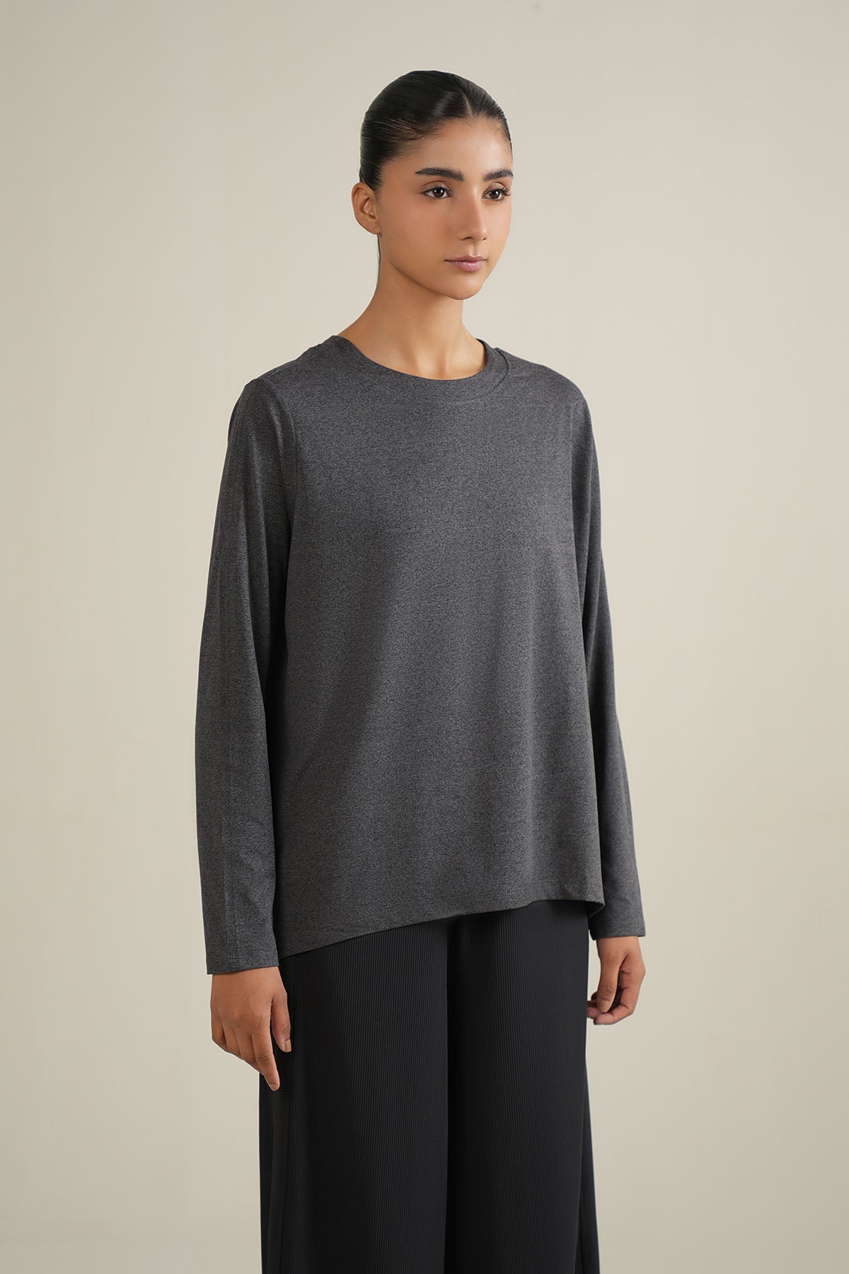 WITH EASE TOP