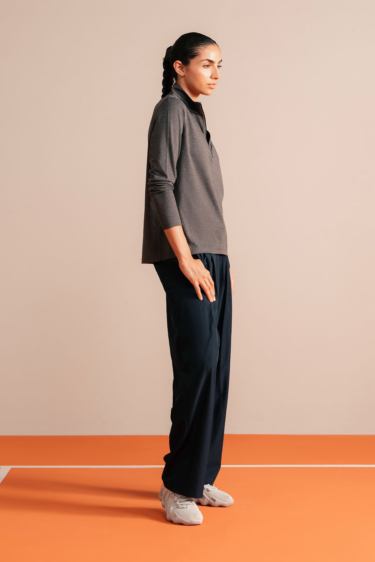 WOMEN TRAINING QUARTER ZIPPER