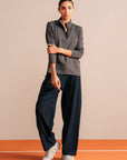 WOMEN TRAINING QUARTER ZIPPER