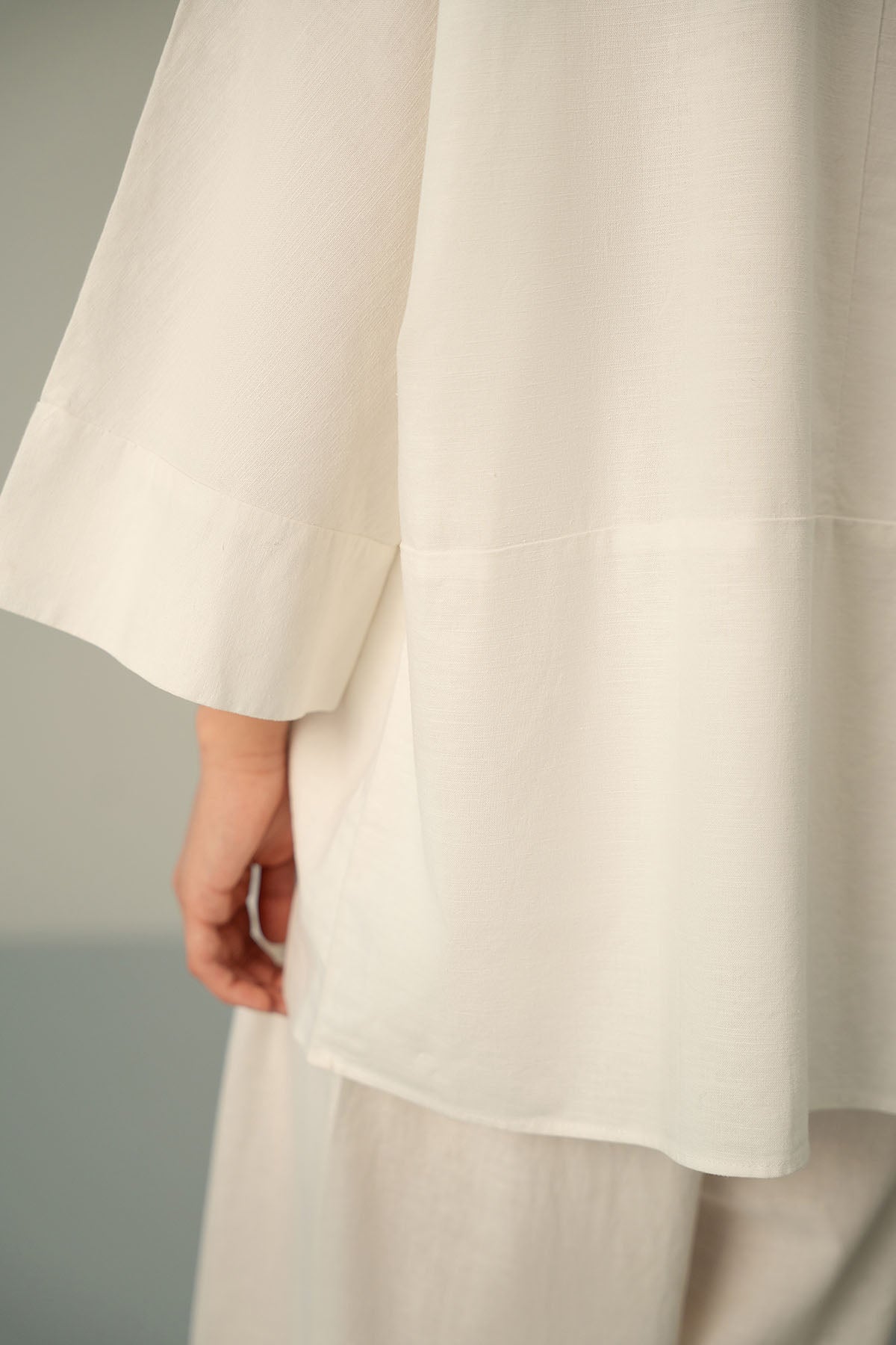 EASY LINEN SHIRT