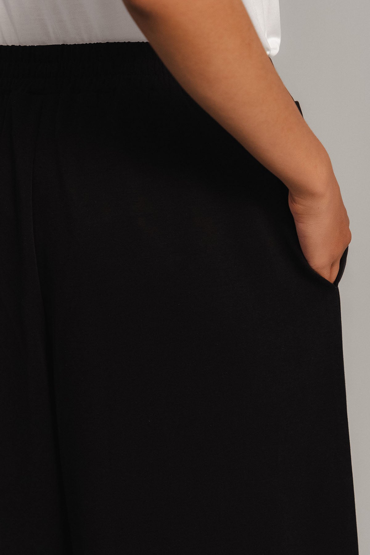 WIDE LEG RELAXED PANTS CLOUDLUX