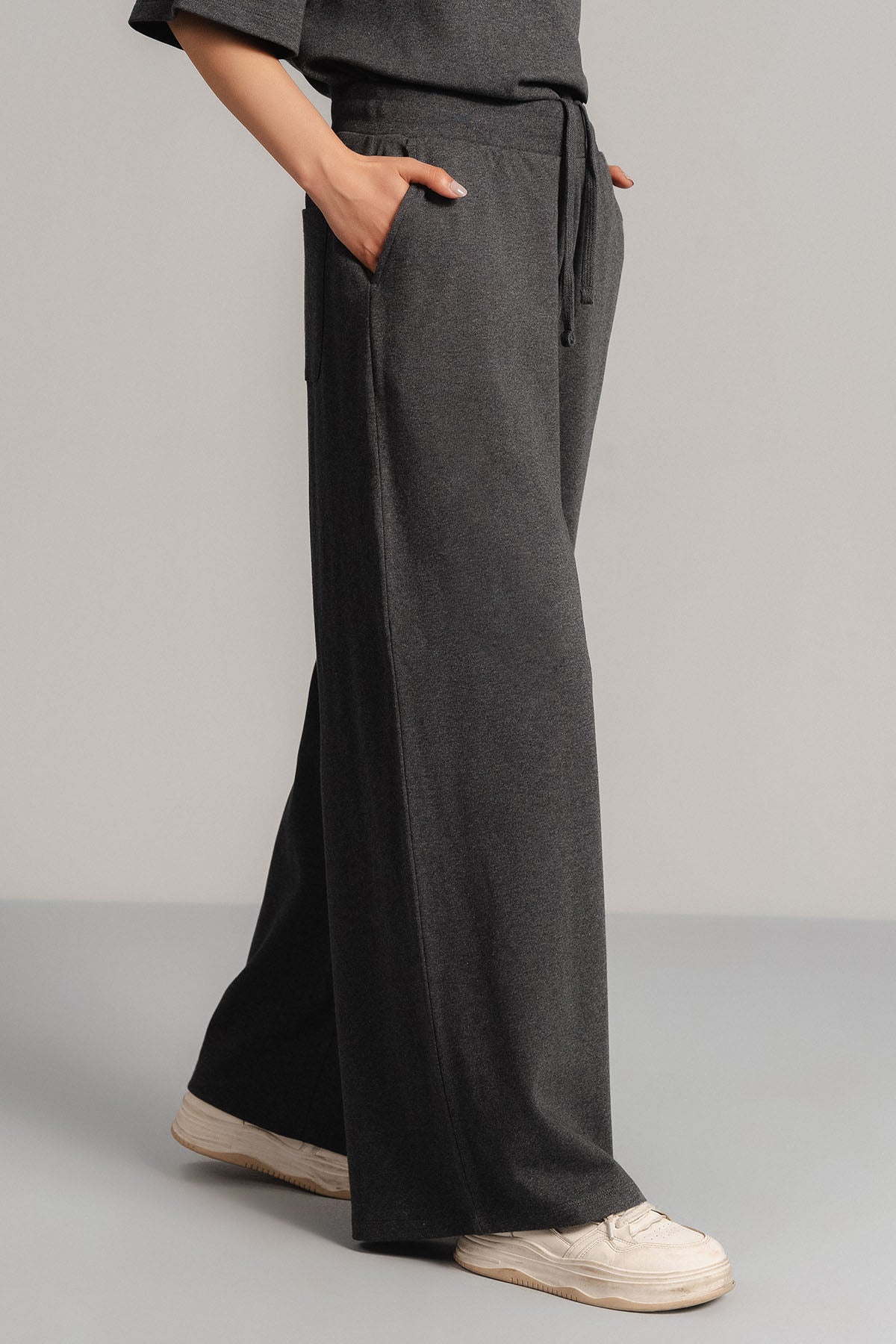 MOVE WIDE TROUSERS-DOUBLE KNIT