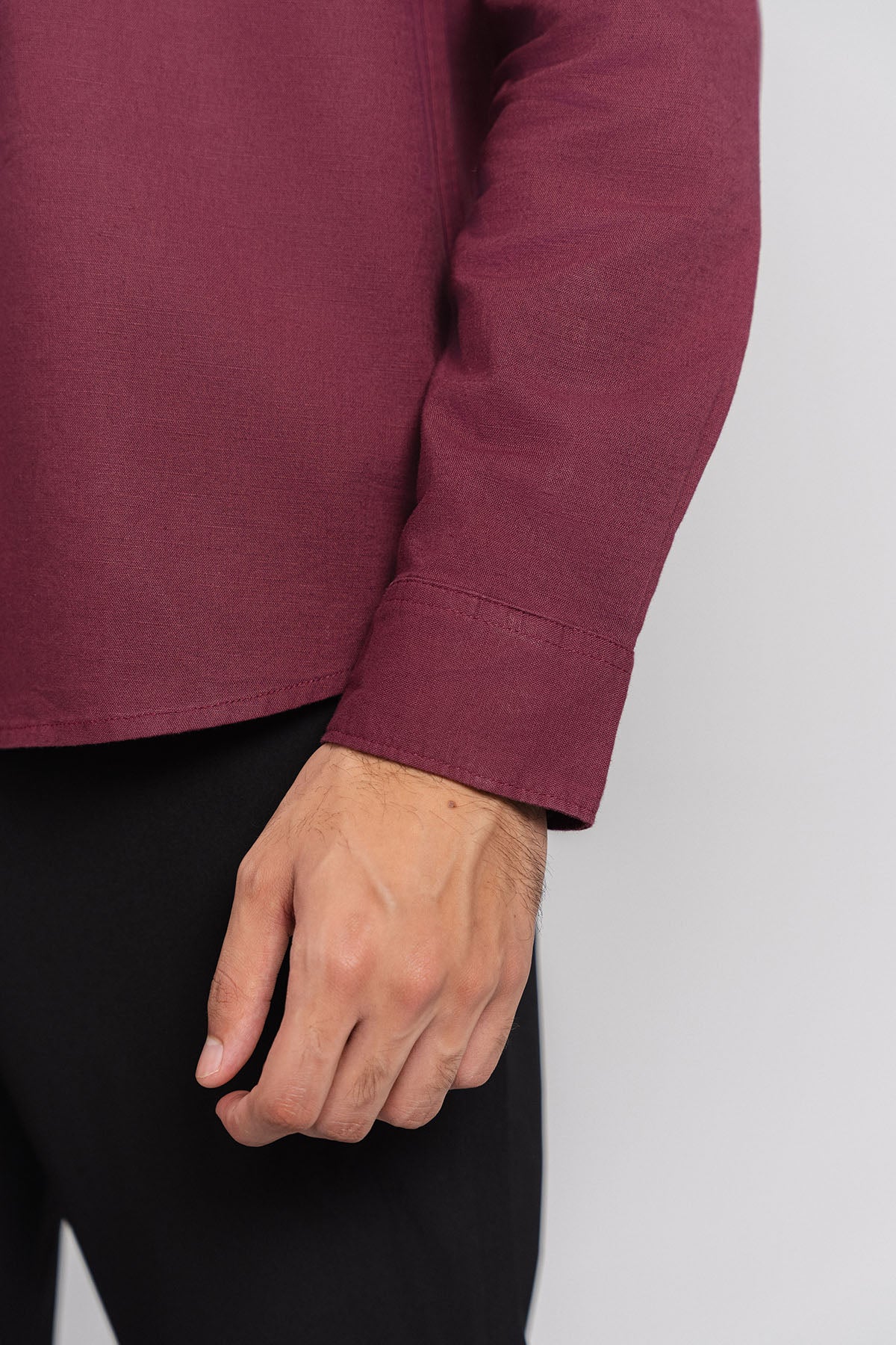 CLASSIC LINEN SHIRT