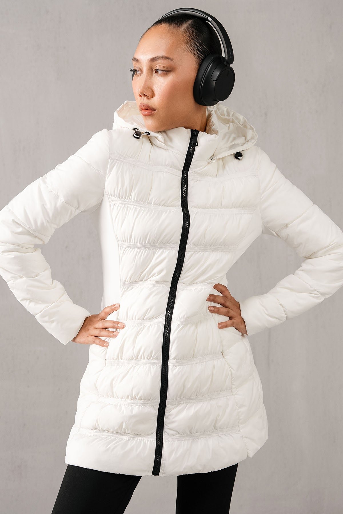 HOODED DOWN JACKET